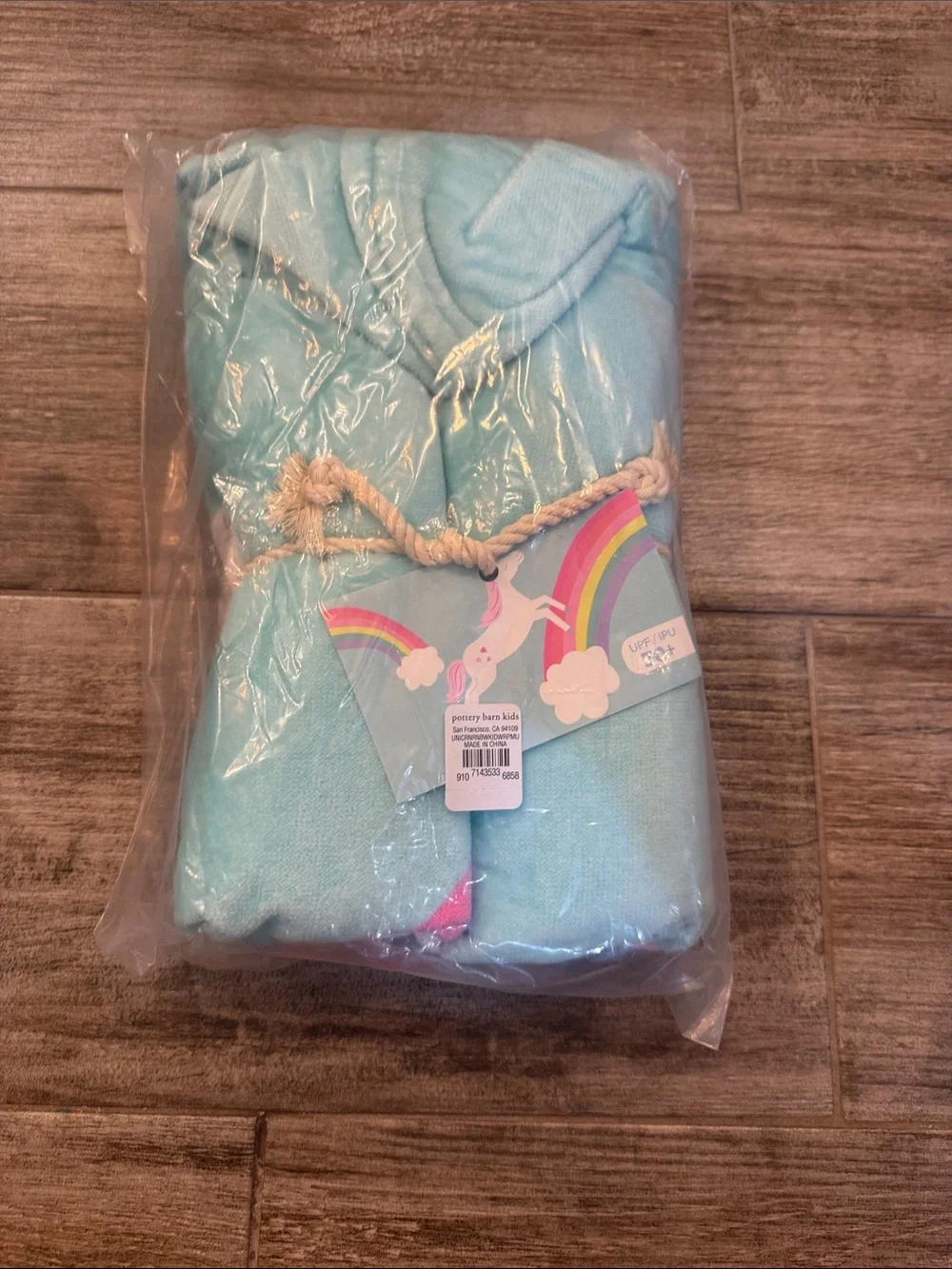 Pottery Barn Kids Aqua Unicorn Hooded Towel with Rainbow Tag